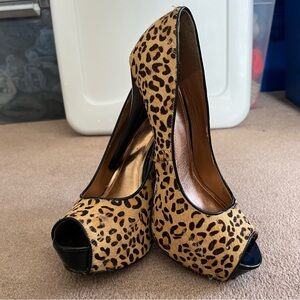 Express Women’s Leather Pony Hair Leopard/Cheetah Print Open Toe Stilettos Sz 7